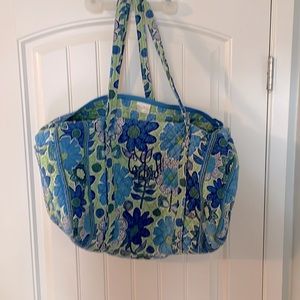 Vera Bradley large travel duffel bag